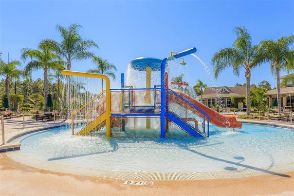 Exterior, Playground, Pool