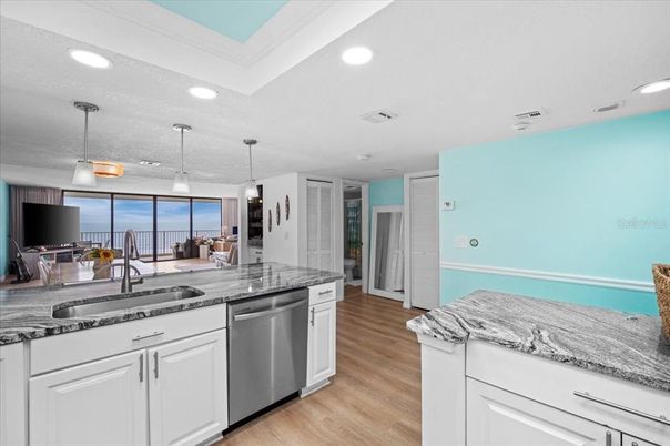 Interior, Kitchen, Pendant Lights, Recessed Lighting, Water, Wood Texture Flooring