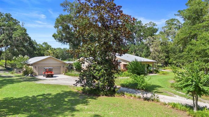 Backyard, Detached Garage, Exterior
