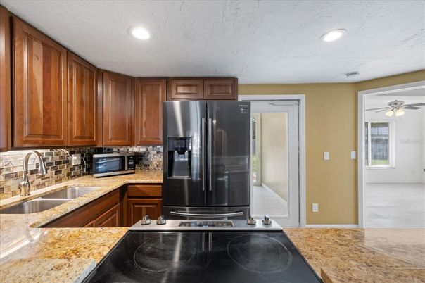 Interior, Kitchen, Recessed Lighting