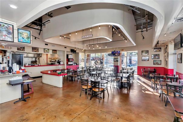 Dining room, Interior, Pendant Lights, Recessed Lighting
