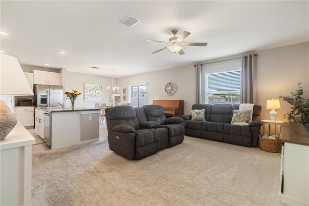 Chandelier, Interior, Kitchen, Living room, Pendant Lights, Recessed Lighting, Stainless Steel Appliances