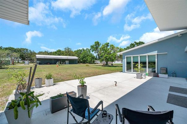 Backyard, Exterior