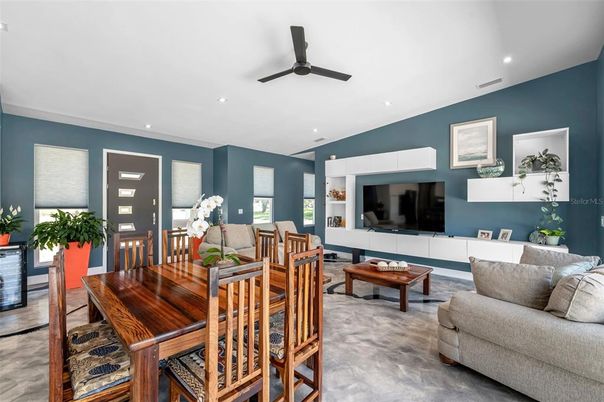 Dining room, Interior, Living room, Recessed Lighting