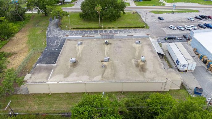 Exterior, Drone