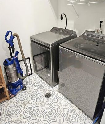 Interior, Washer