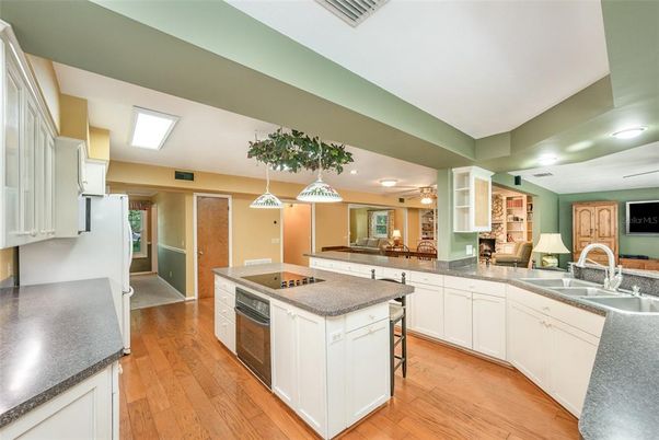 Interior, Kitchen, Pendant Lights, Recessed Lighting, Wood Texture Flooring