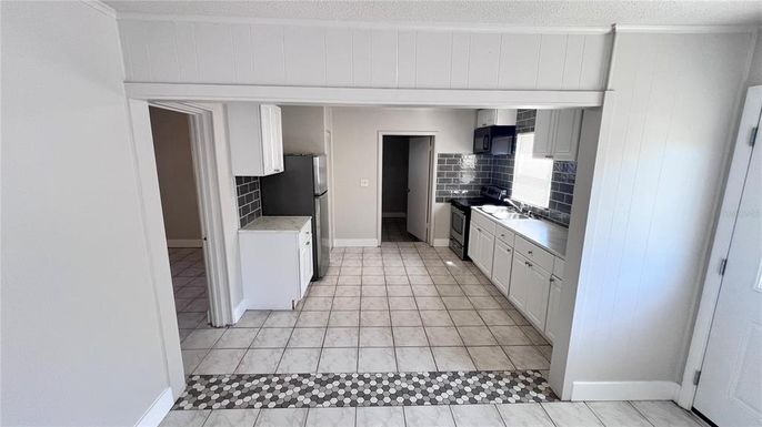 Interior, Kitchen, Washer