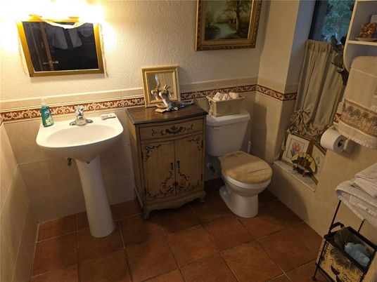 Bathroom, Interior