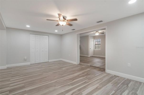 Empty room, Interior, Recessed Lighting, Wood Texture Flooring