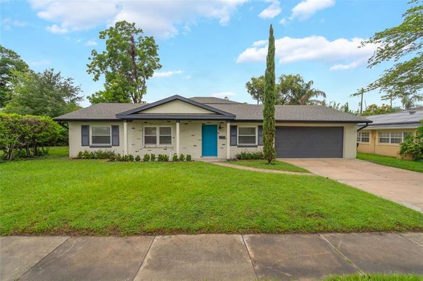 Attached, Exterior, Facade, Solar Panels, Ranch