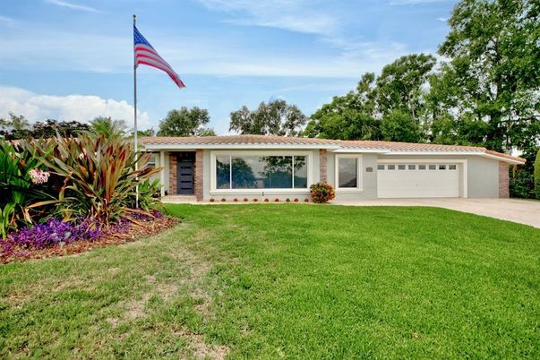 Attached, Backyard, Exterior, Facade, Ranch