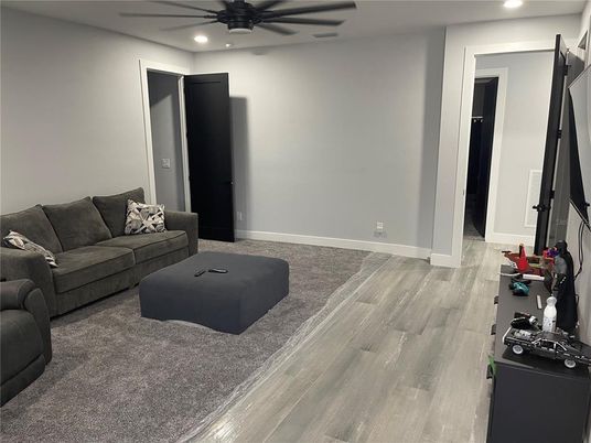 Interior, Recessed Lighting, Wood Texture Flooring