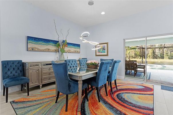 Dining room, Interior, Pendant Lights, Recessed Lighting