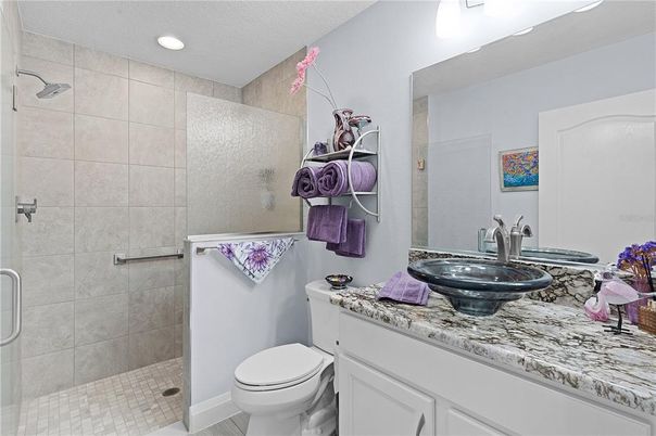 Bathroom, Interior, Recessed Lighting