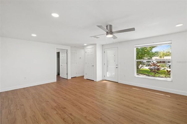 Empty room, Interior, Recessed Lighting, Wood Texture Flooring