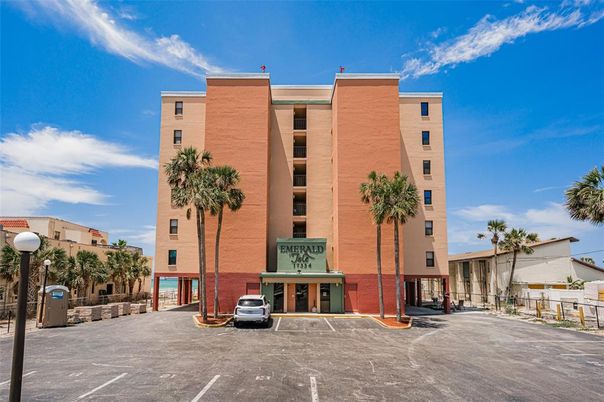 Exterior, Facade, Condo Building
