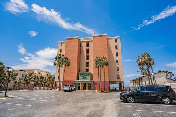 Exterior, Facade, Condo Building
