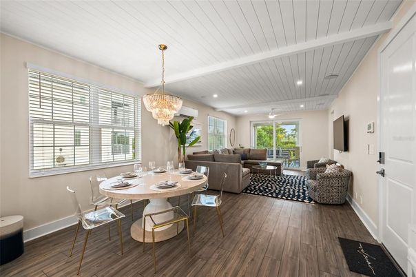 Chandelier, Dining room, Interior, Living room, Recessed Lighting, Wood Texture Flooring