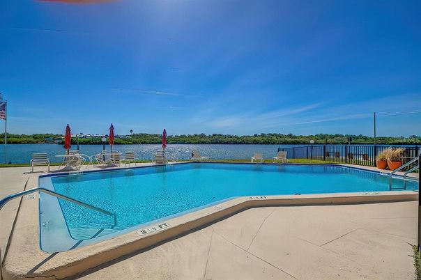 Exterior, Pool, Water