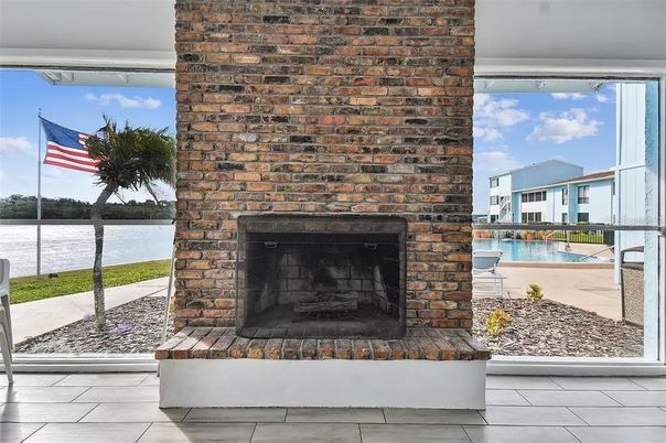 Exterior, Fireplace, Water
