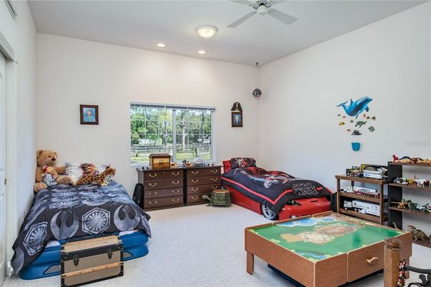 Bedroom, Game Room, Interior, Recessed Lighting