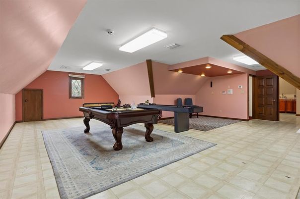 Billiard Table, Game Room, Interior