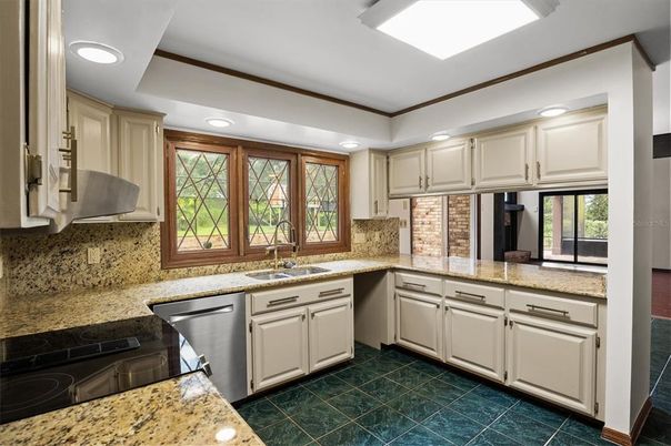 Interior, Kitchen, Recessed Lighting