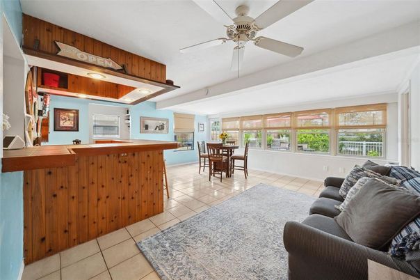 Dining room, Interior, Living room, Recessed Lighting