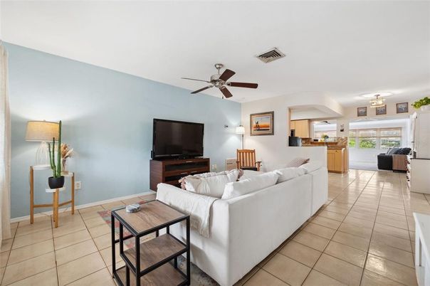 Interior, Kitchen, Living room