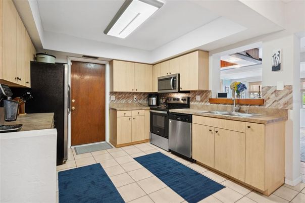 Interior, Kitchen, Stainless Steel Appliances