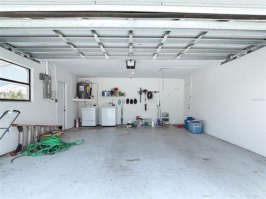 Garage, Interior, Washer