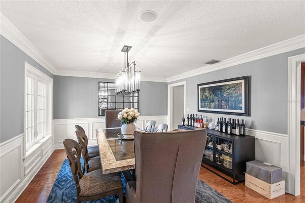 Chandelier, Dining room, Interior, Pendant Lights, Wood Texture Flooring