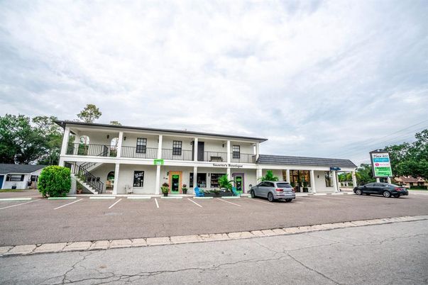 Exterior, Facade, Condo Building