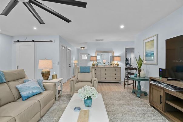 Interior, Living room, Recessed Lighting, Wood Texture Flooring