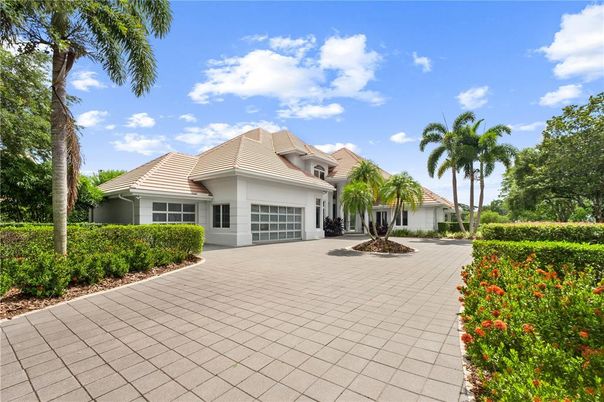 Attached, Backyard, Exterior, Facade, Mediterranean