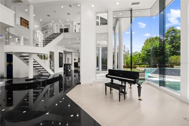 Interior, Piano, Recessed Lighting, Wood Texture Flooring
