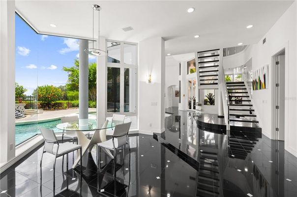 Dining room, Interior, Pendant Lights, Recessed Lighting