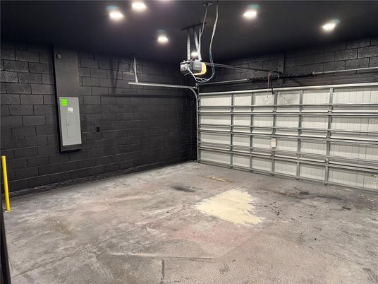 Garage, Interior, Recessed Lighting