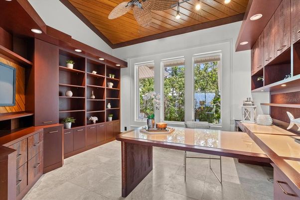 Home Office, Interior, Recessed Lighting, Wooden Ceilings