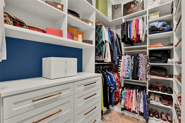 Interior, Walk-in Closets
