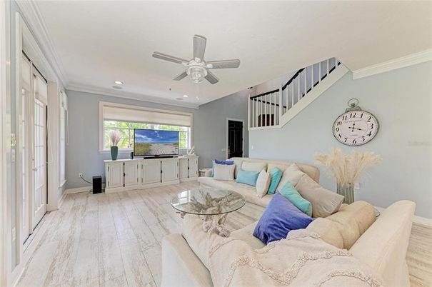 Interior, Living room, Recessed Lighting, Wood Texture Flooring