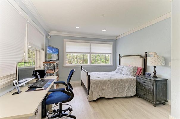 Bedroom, Home Office, Interior, Recessed Lighting, Wood Texture Flooring