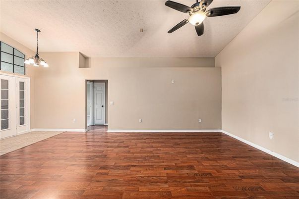 Empty room, Interior, Pendant Lights, Wood Texture Flooring