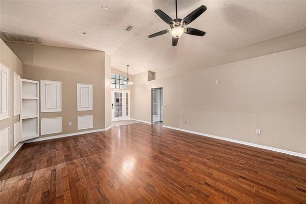 Empty room, Interior, Pendant Lights, Wood Texture Flooring