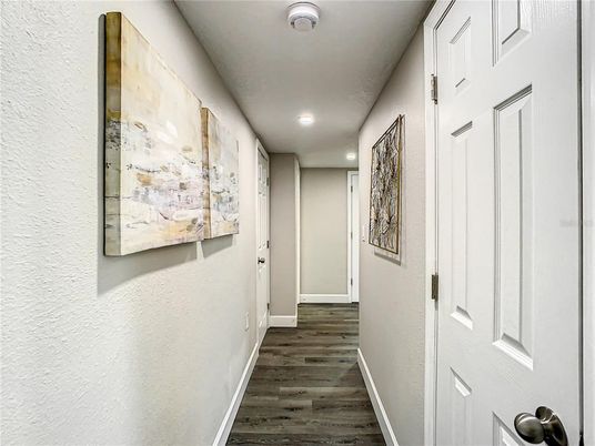 Interior, Recessed Lighting, Wood Texture Flooring