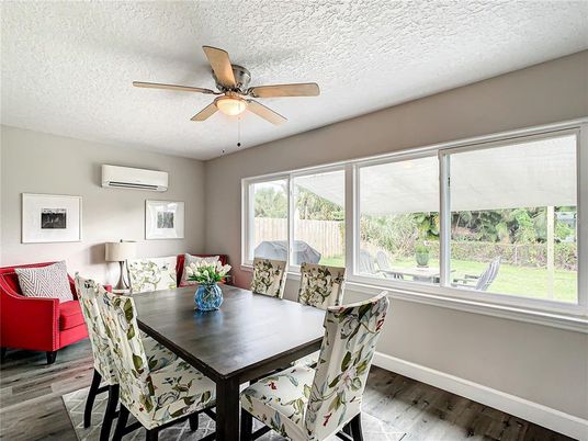 Dining room, Interior, Wood Texture Flooring