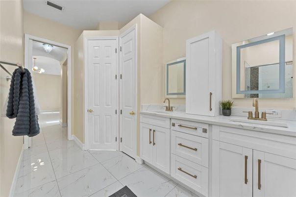 Bathroom, Dual Sink Vanities, Interior, Marble
