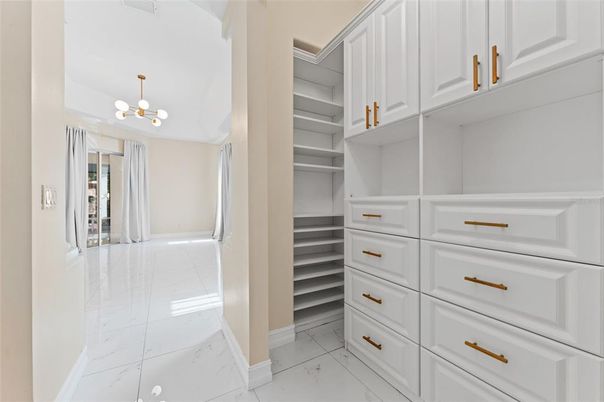 Interior, Marble, Walk-in Closets