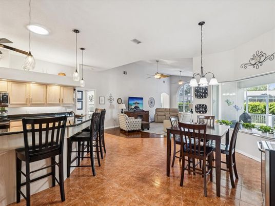 Dining room, Interior, Kitchen, Living room, Pendant Lights, Recessed Lighting